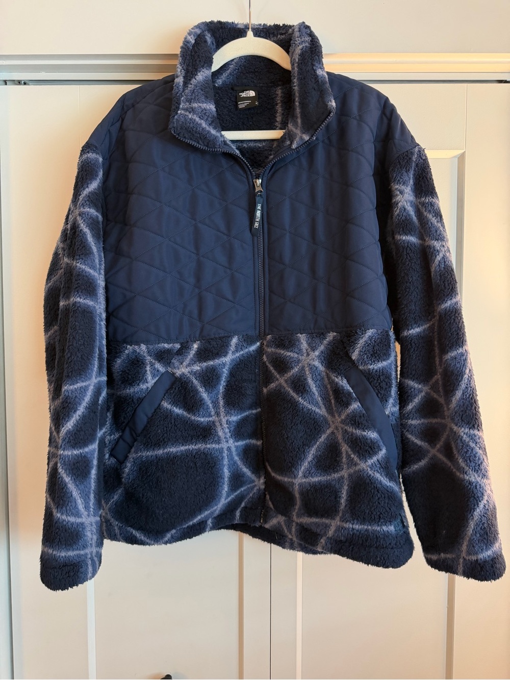 The North Face Men’s Navy & Light Blue Quilted and Plush Fleece Jacket